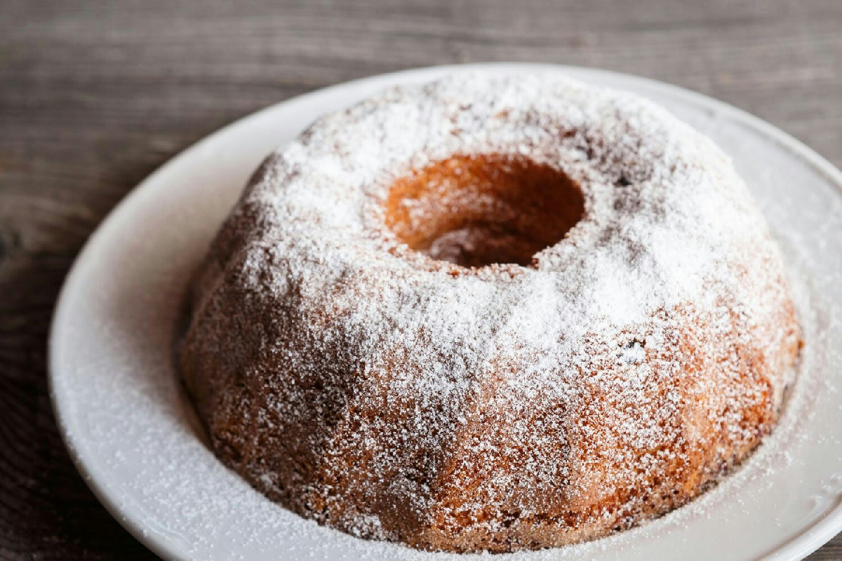 Il ciambellone da colazione leggero che preparo per arrivare al Natale senza rinunce al gusto