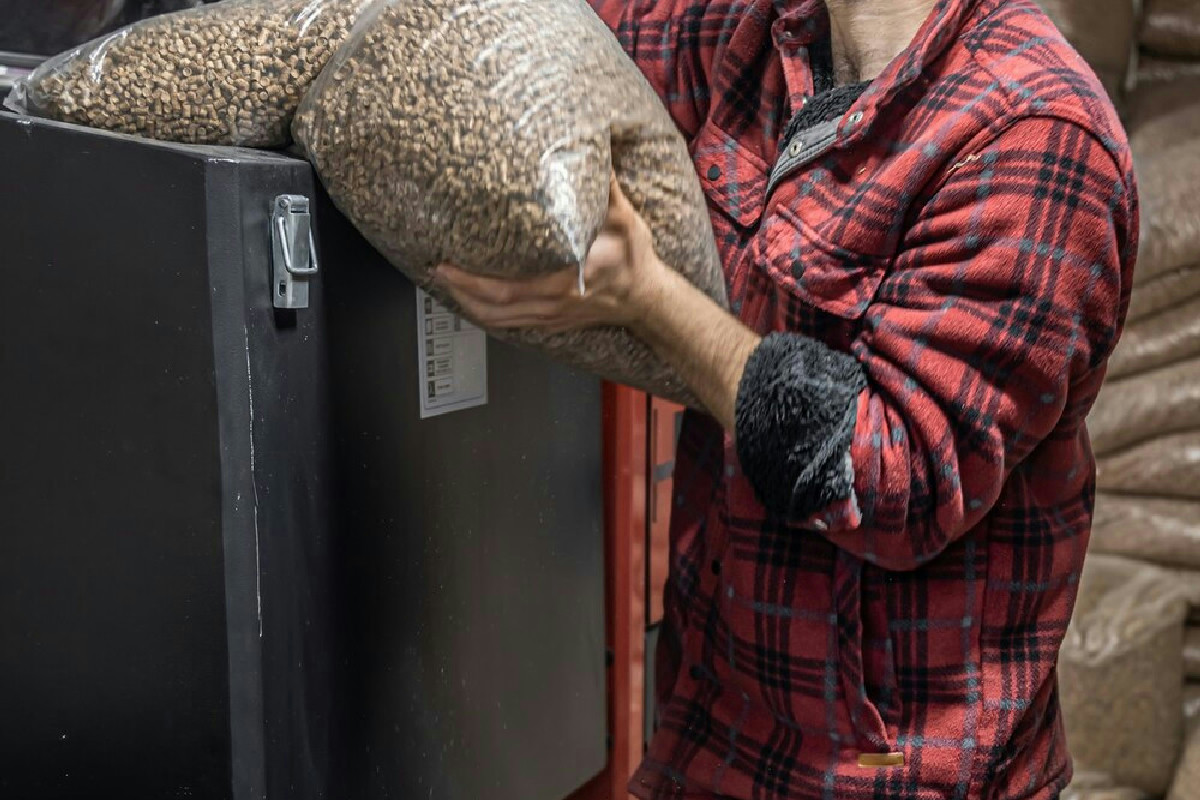 Durata di un sacco da 15 kg: quanto riscalda in base al tipo di stufa utilizzata