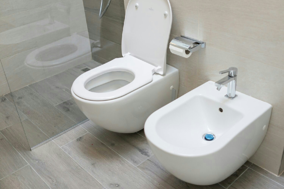 Ecco il vero motivo per cui il tuo bagno emana cattivi odori pur essendo lavato spesso