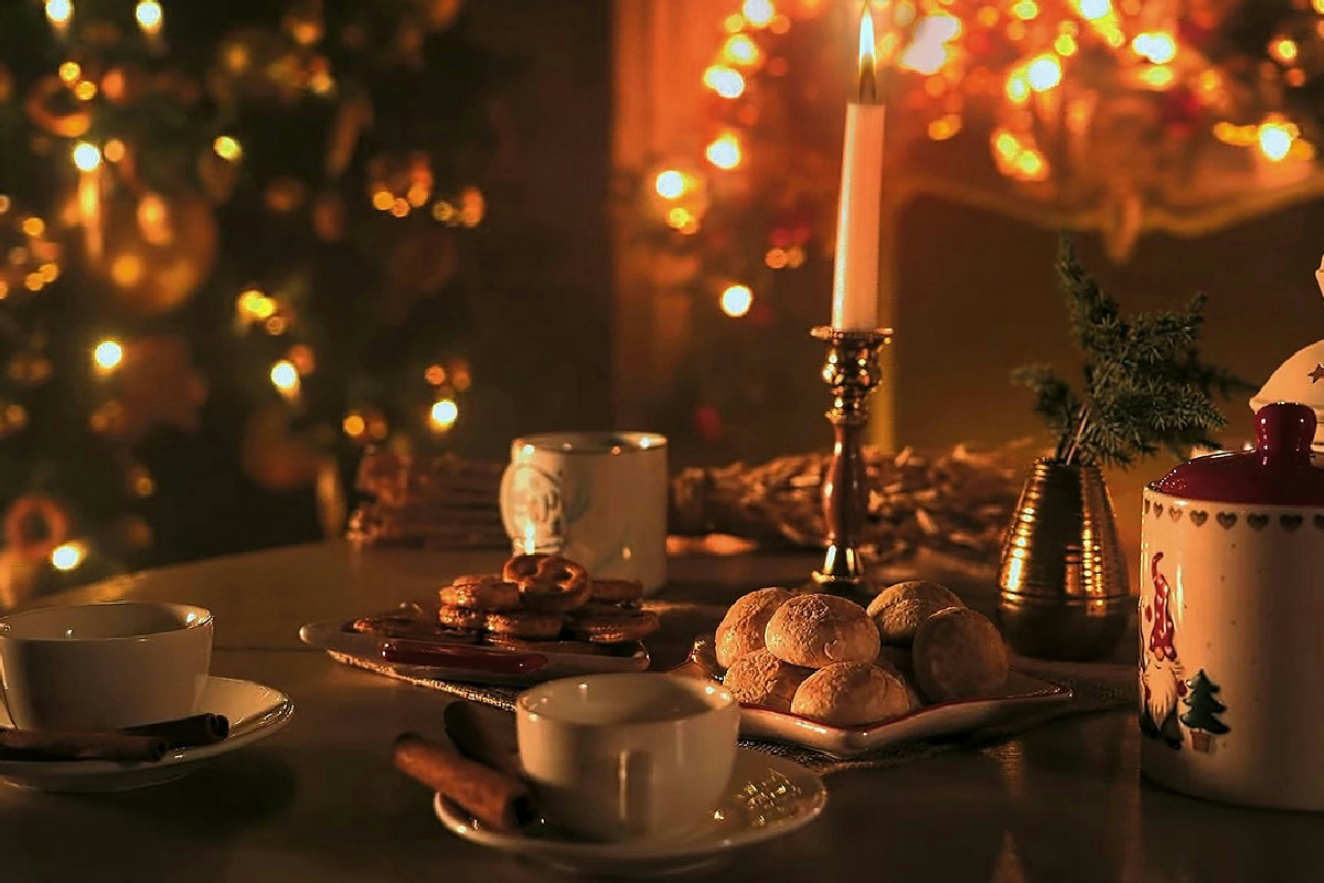 Organizzare la cena di Natale perfetta: consigli per creare un’atmosfera elegante e rilassante