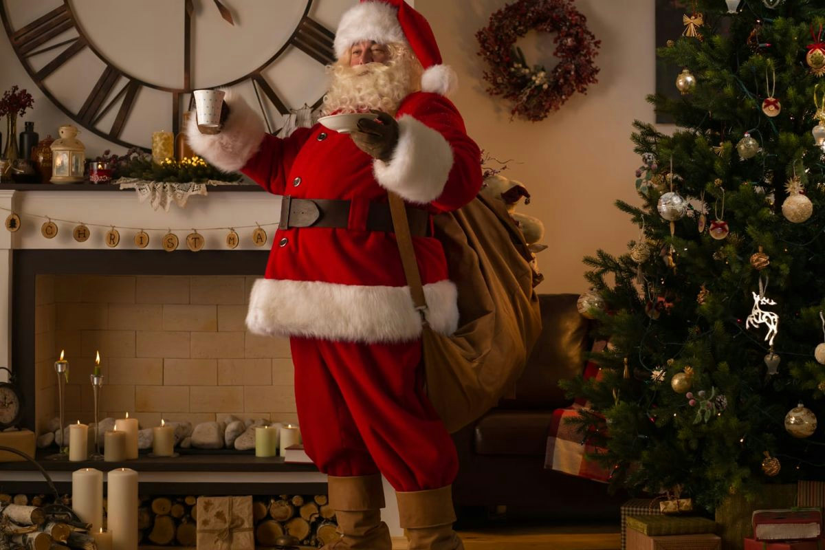 Quando una lettera per Babbo Natale arriva per posta, accade una magia che scalda il cuore di tutti